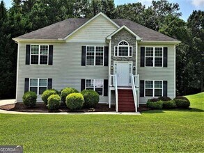 Building Photo - 197 Meadow Spring Ct