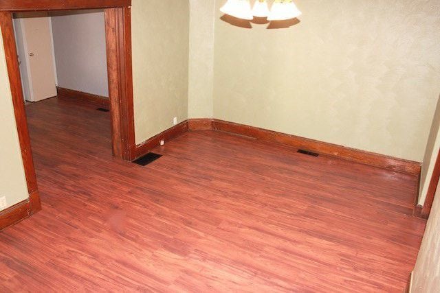 Building Photo - 281 W 5th St