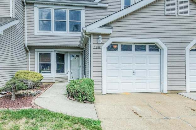 Building Photo - 166 Stults Ln