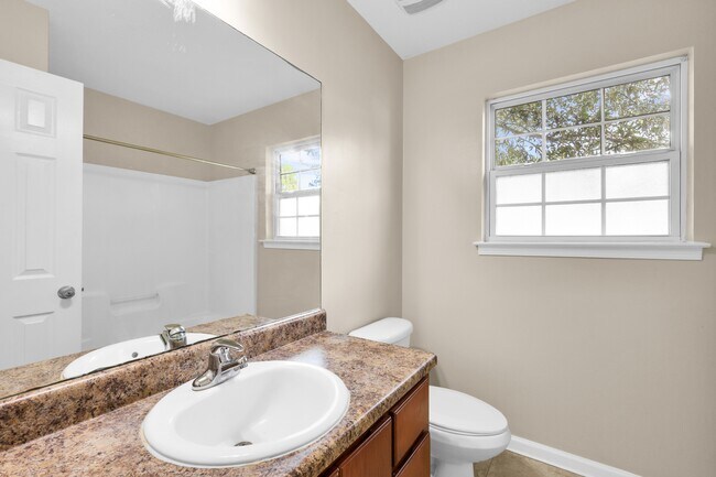 Building Photo - 4 Expedition Way