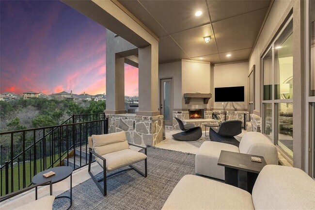 Building Photo - 306 Tempranillo Way