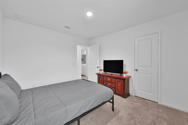 Building Photo - 10917 Fly Catcher Dr