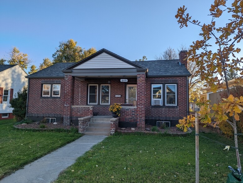 Front of house - 609 Randall Ave