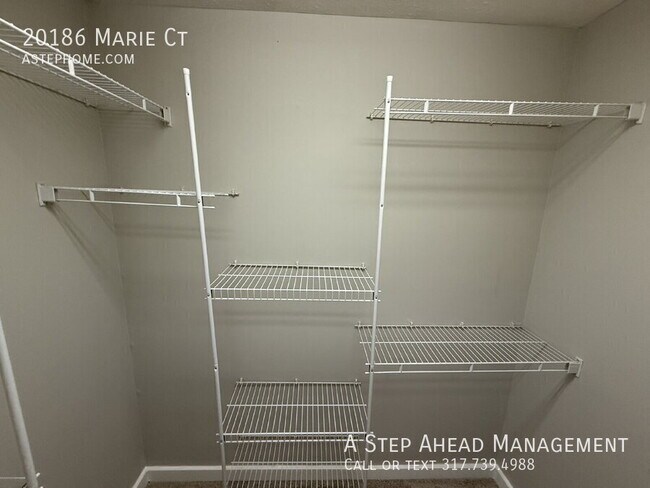 Building Photo - 20186 Marie Ct