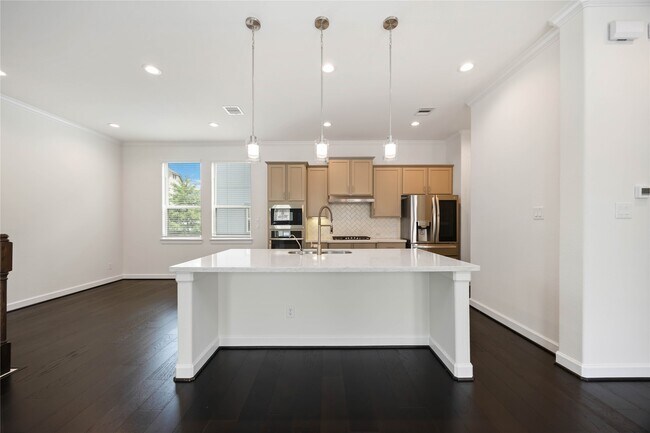 Building Photo - 4012 Centre Valley Ln