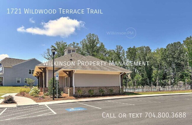 Building Photo - 1721 Wildwood Terrace Trl