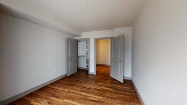 Building Photo - 121 Seaport Blvd