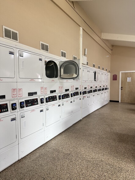 Building Photo - 1123 Sepulveda Blvd