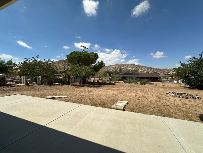 Building Photo - 58064 Bonanza Dr