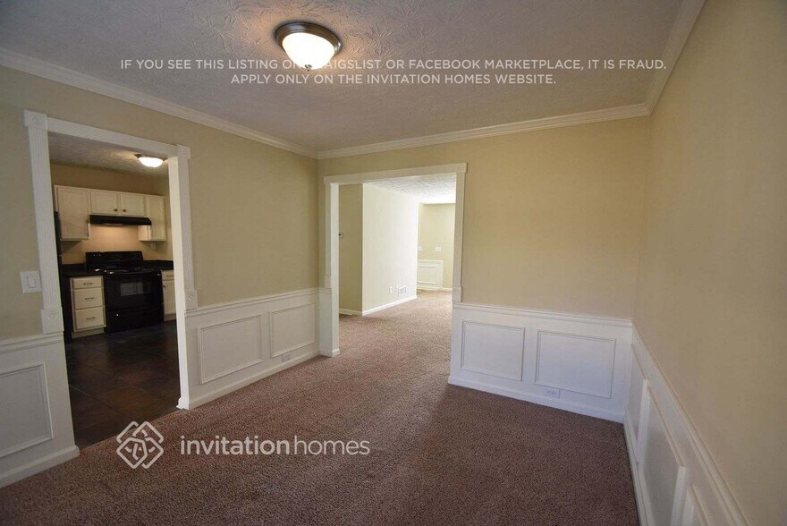 Building Photo - 1725 Stoneoak Cir
