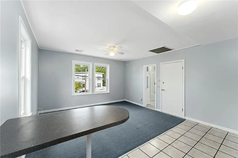 Building Photo - 163 Robinson Ave