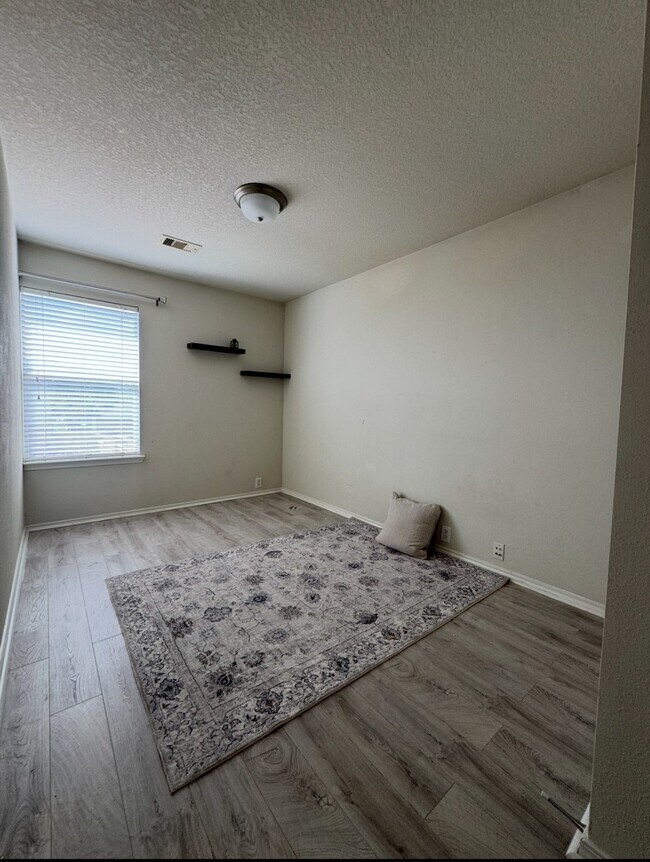 Building Photo - 25311 Mallard Bay Ln