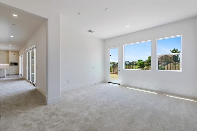 Building Photo - 4851 Rideline Rd
