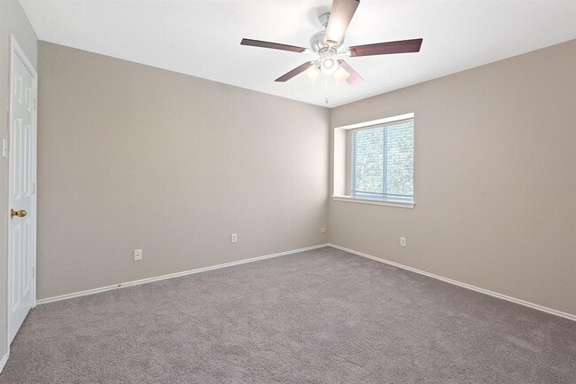 Building Photo - 149 Steele