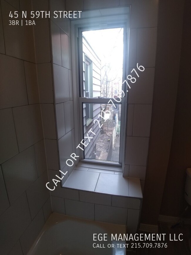 Building Photo - 45 N 59th St