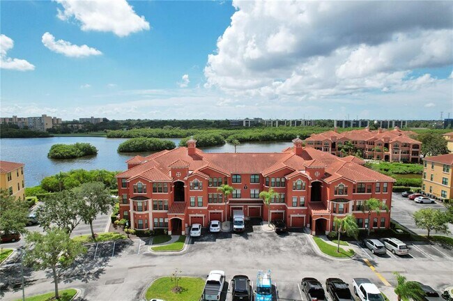 Building Photo - 2724 Via Murano