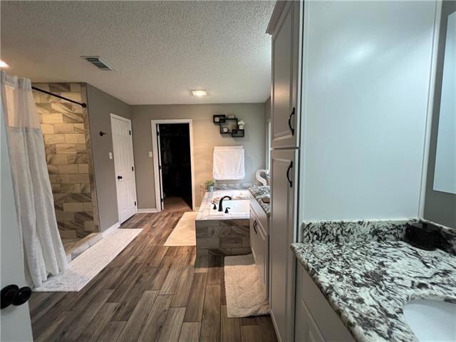 Building Photo - 584 Jack Dr