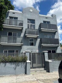 Building Photo - 1129 NW 3rd St