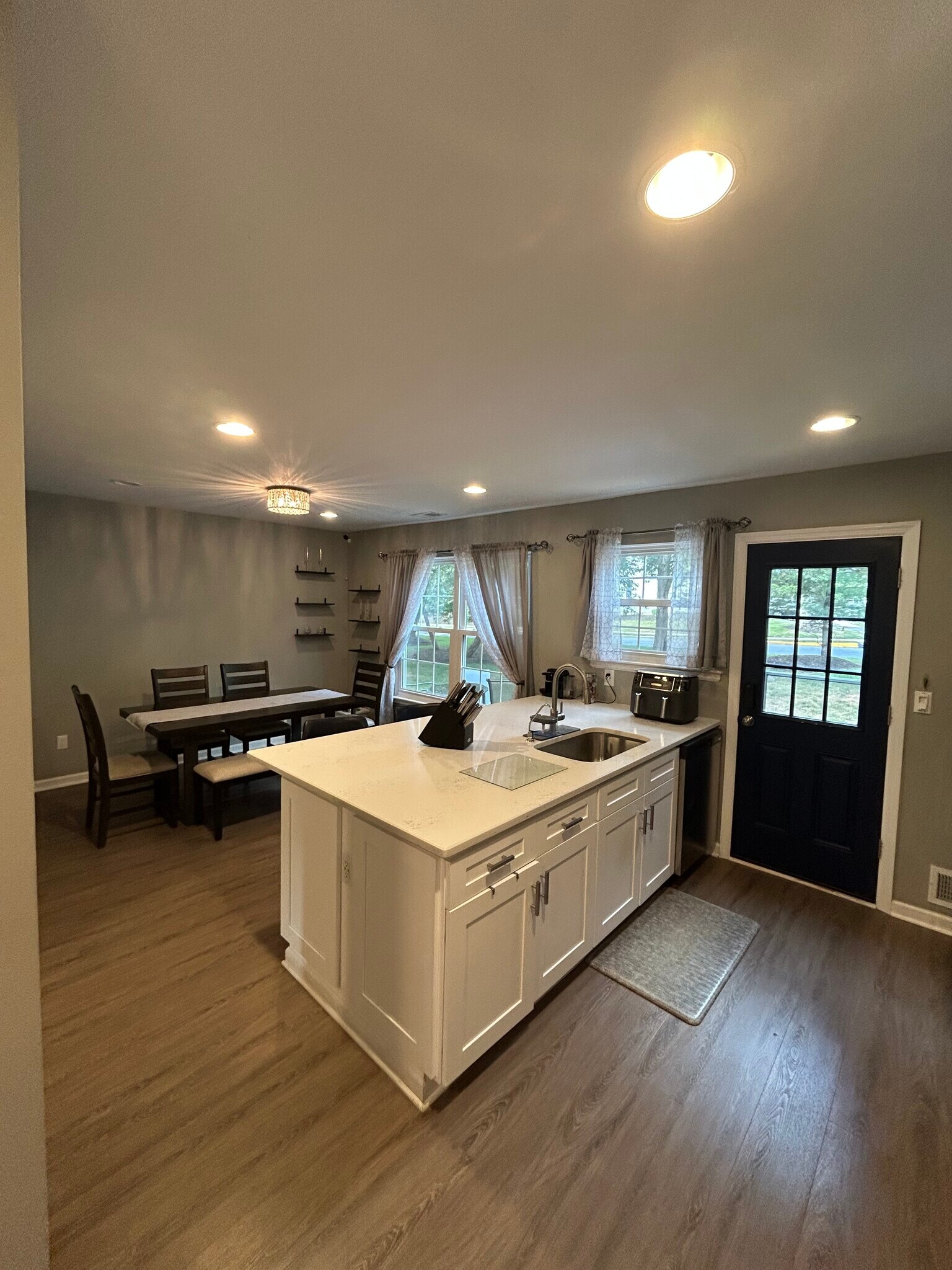 Building Photo - 448 Saint Giles Ct