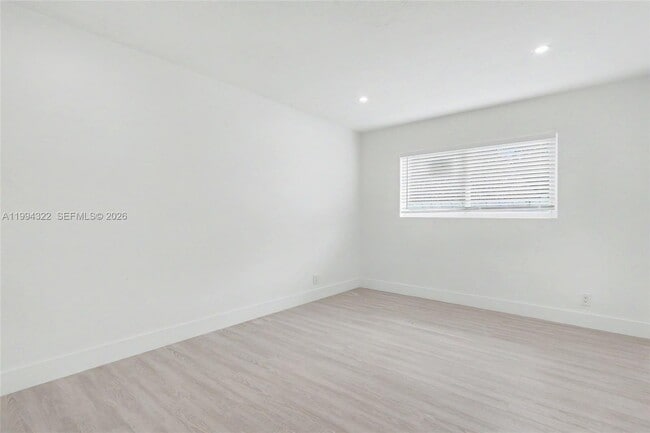 Building Photo - 55 SW 13th St