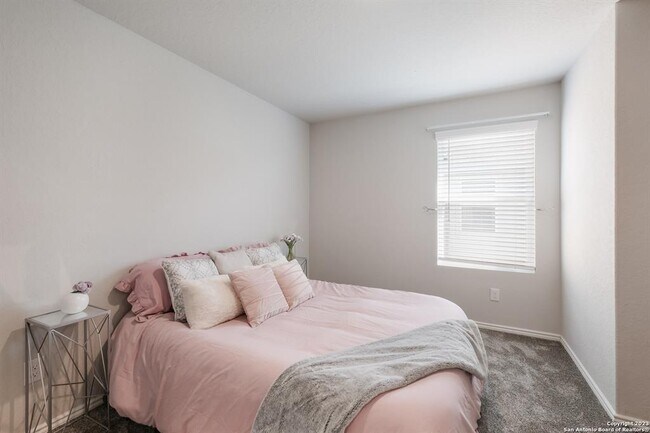 Building Photo - 5614 Tempest Ct