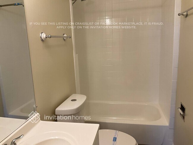 Building Photo - 16817 91st Ave