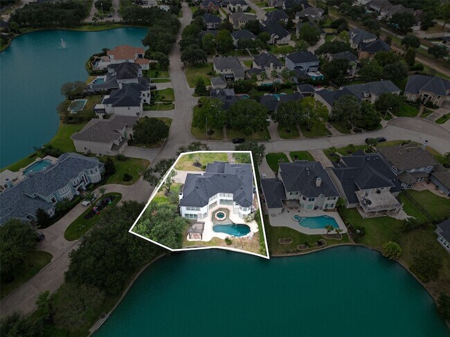 Building Photo - 2019 Bendstone Cir