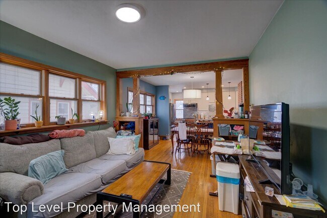 Building Photo - 2 br, 1 bath House - 411 S Orchard St.