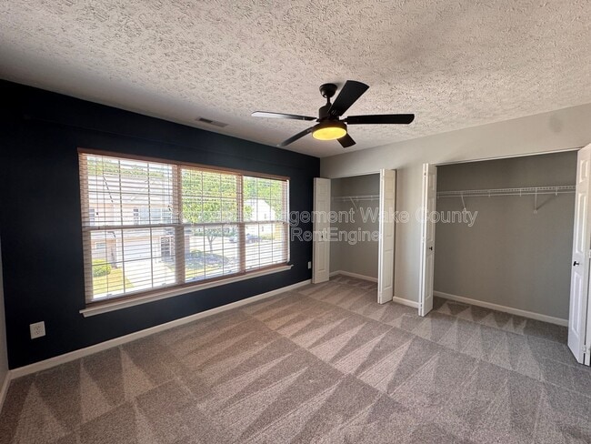 Building Photo - 5228 Big Bass Dr