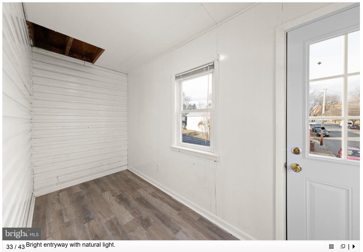 Building Photo - 301 S Braddock St