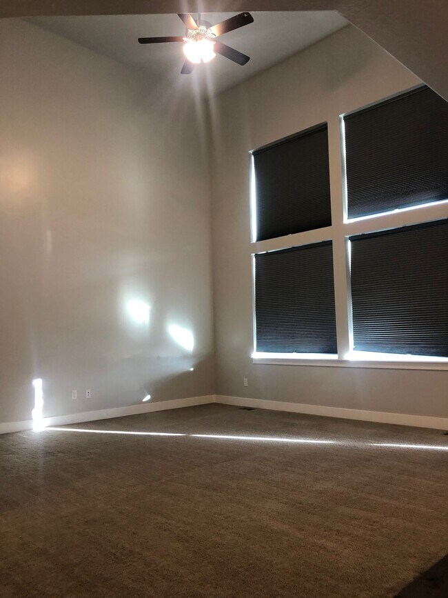 Building Photo - 3929 W 1800 N