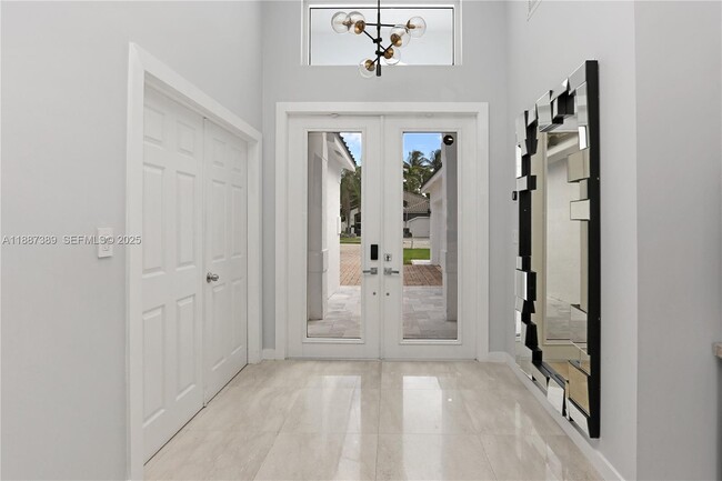 Building Photo - 1230 S 13th Ave