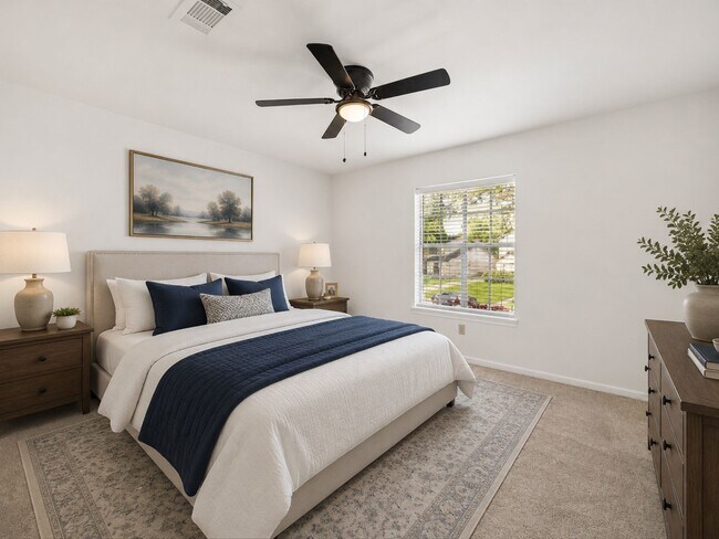 Building Photo - 15823 Pebble Bend Dr