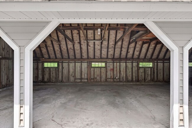 Building Photo - 35 Hazen Rd