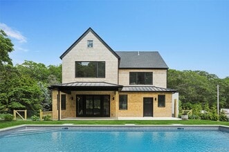 Building Photo - 57 Newtown Rd