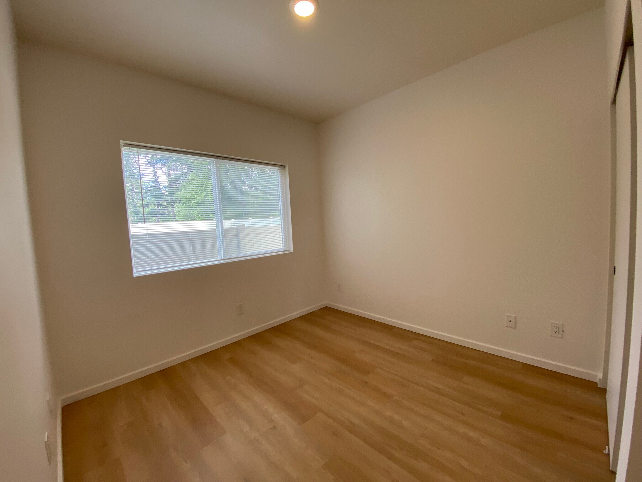 Building Photo - 17517 29th Ave E