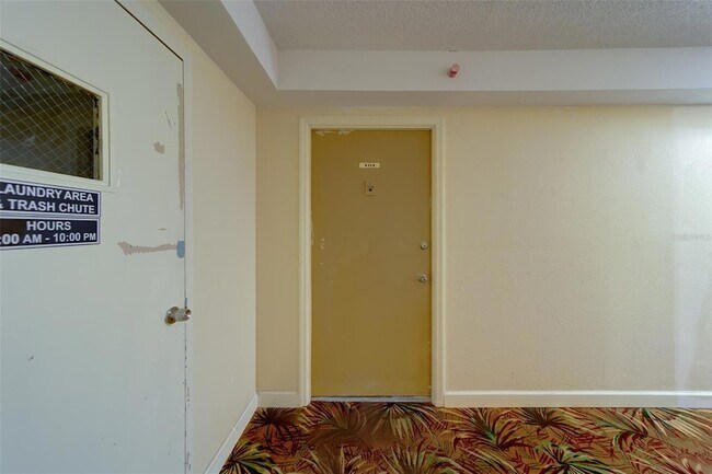 Building Photo - 51 Island Way