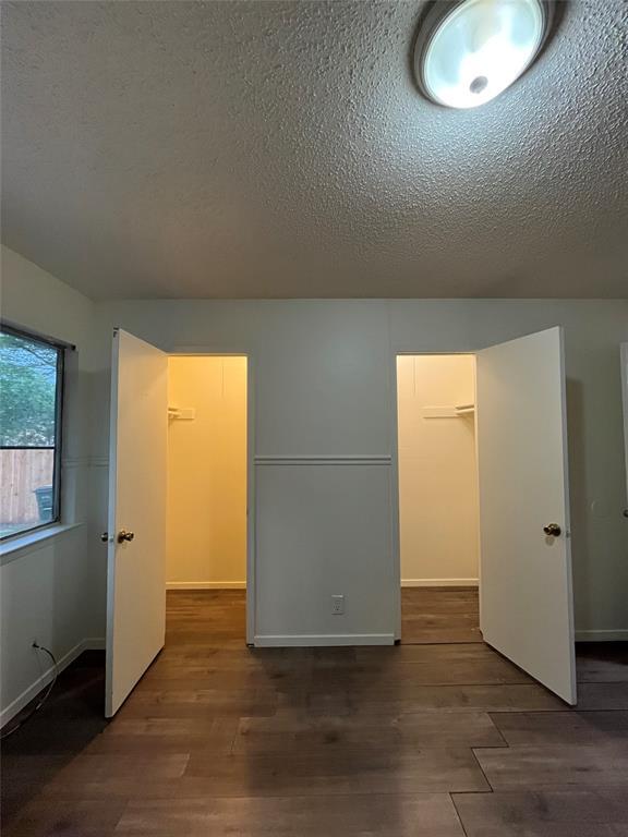 Building Photo - 905 Fieldwood Dr