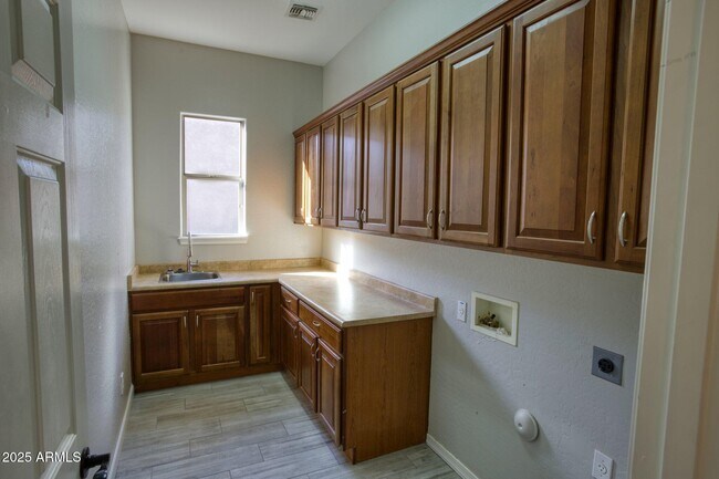 Building Photo - 38540 N Vista Hills Ct