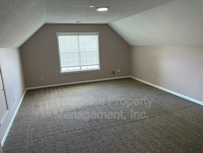 Building Photo - 4003 N Tonya Marie Cove