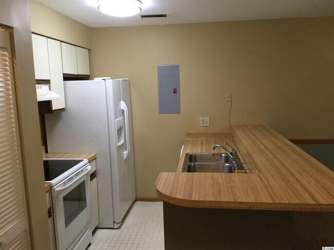 Building Photo - 4466 Little River Inn Ln