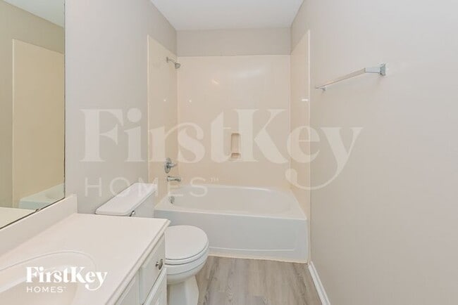 Building Photo - 17111 Cutter Way