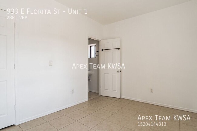 Building Photo - 933 E Florita St