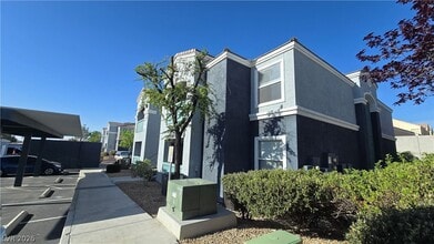 Building Photo - 6955 N Durango Dr