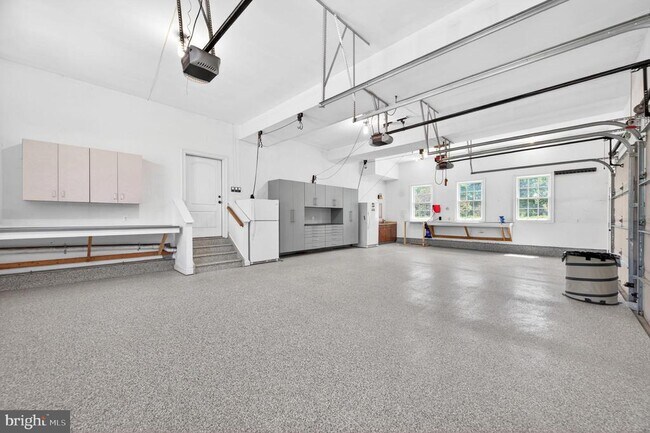 Building Photo - 13071 Haddonfield Ln
