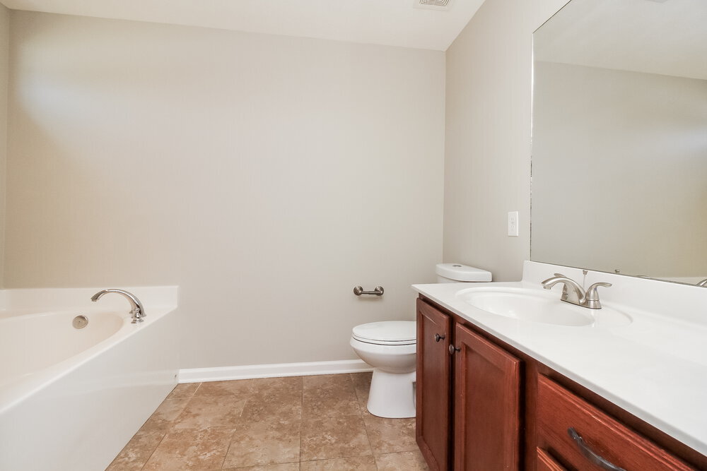 Building Photo - 2805 Painted Pony Dr
