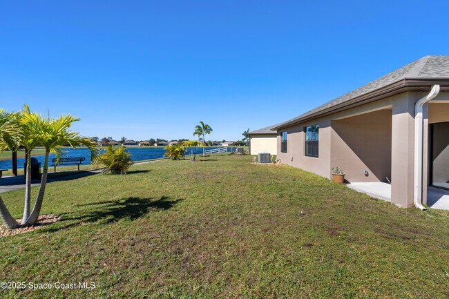 Building Photo - 3085 Cerulean Ct