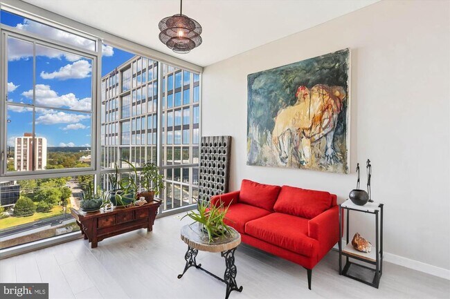 Building Photo - 930 Rose Ave