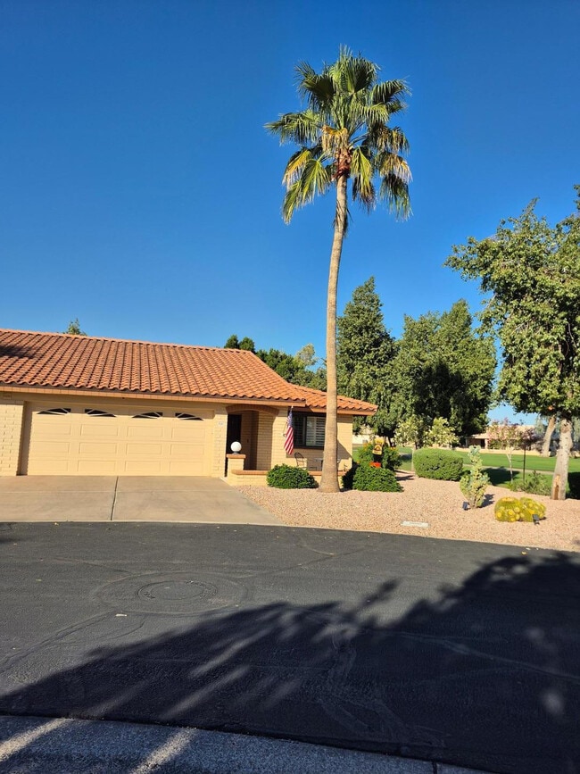 Building Photo - 7755 Laguna Azul Ave