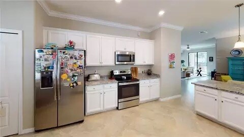 Building Photo - 19321 Nearpoint Dr